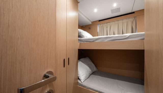 ICE OF LONDON yacht for sale 37