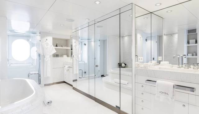 IDOL yacht for sale 14