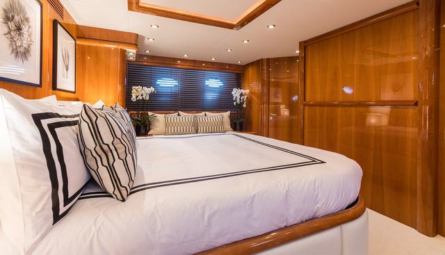 WINNING STREAK yacht for sale 12