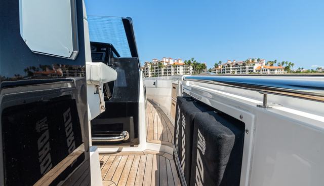 HINJUICE yacht for sale 27