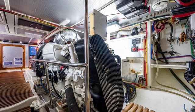 Homes yacht for sale 59