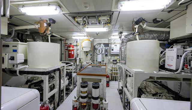 ST. TROPEZ yacht for sale 59