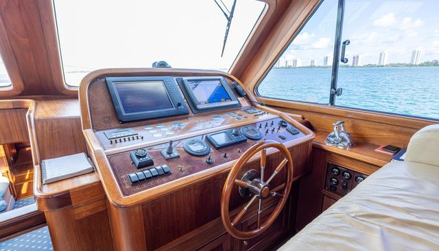 noname yacht for sale 35