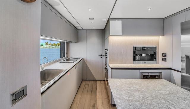 AURORA yacht for sale 23