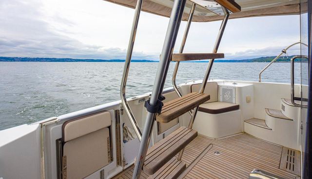 Cheers yacht for sale 23