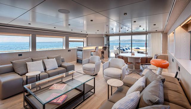 Miouch yacht for sale 22