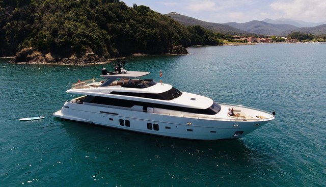 Muma yacht for sale 18