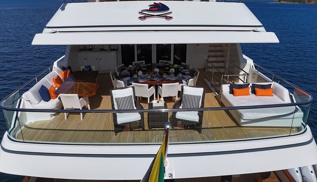 CROSSED SABRE yacht for sale 13