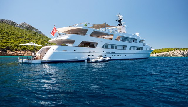 ILLUSION I yacht for sale 12