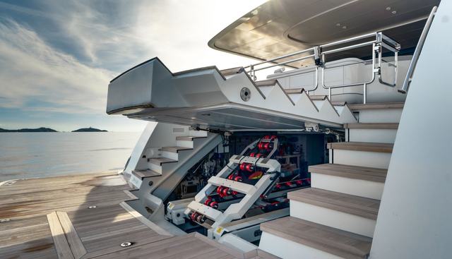 L.A.U.L yacht for sale 30