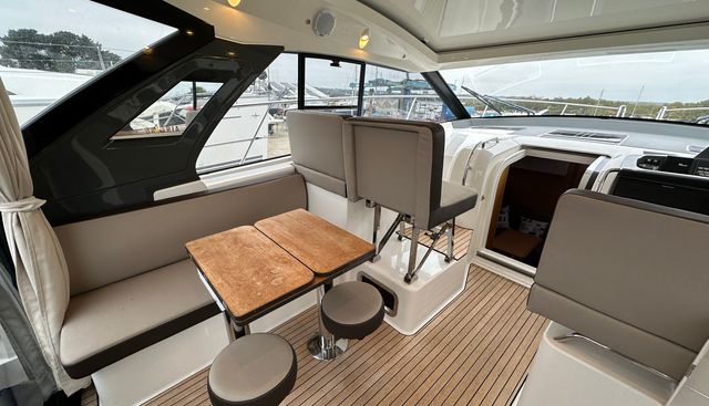 Satisfaction yacht for sale 8