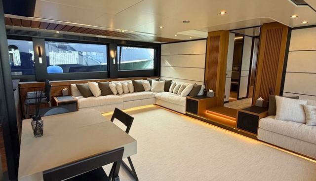 Carat yacht for sale 12