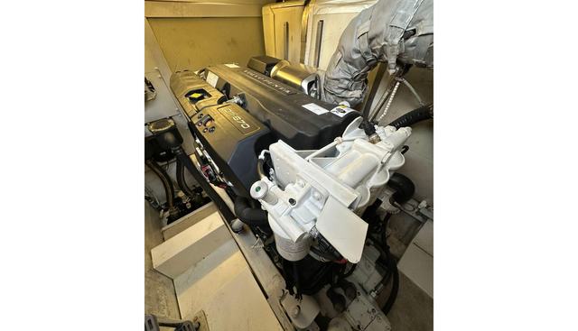 Lamborghini 63 yacht for sale 95