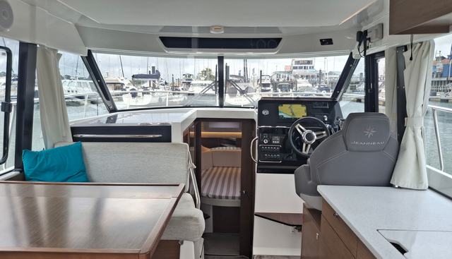 Noname yacht for sale 9