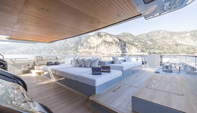 VIRTUOSITY yacht for sale 49