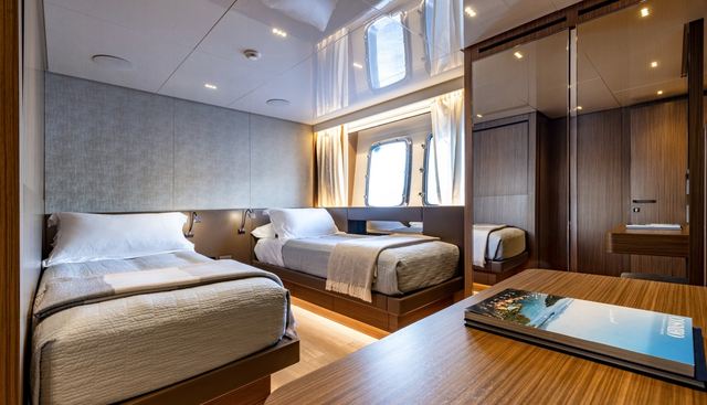 LADY LU' yacht for sale 28