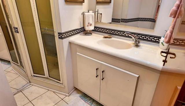 Thrill a Minute III yacht for sale 59