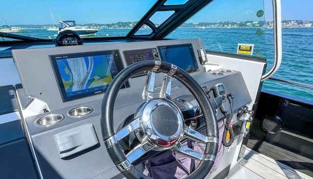 DREAMTIME II yacht for sale 24