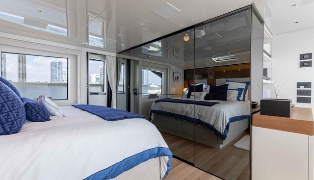 CHAMELEON yacht for sale 39