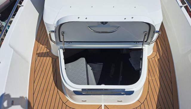 Endless Fun yacht for sale 29