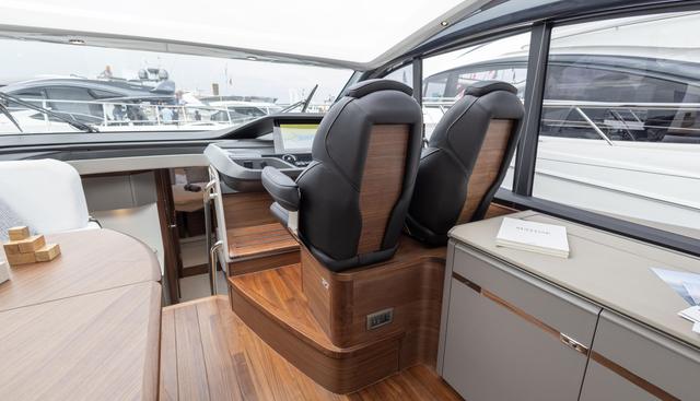 Eos yacht for sale 40