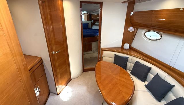 AS40 yacht for sale 19