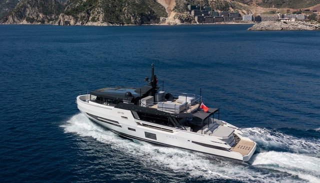 ARCADIA SHERPA 80 XL LA CREME yacht for sale 8