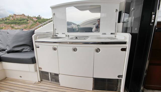 NO LIMIT yacht for sale 15