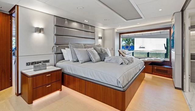 GENESIS yacht for sale 30