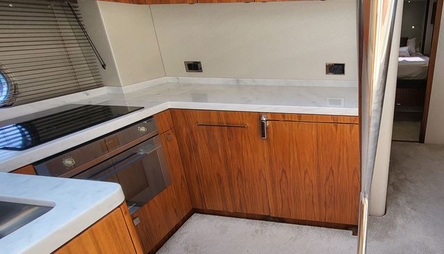 PANDORA yacht for sale 17