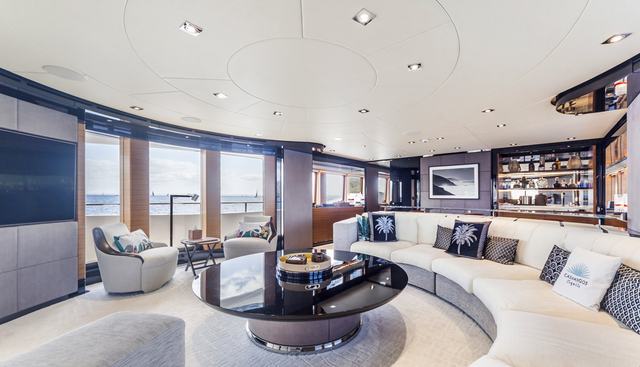 Daisy D yacht for sale 8