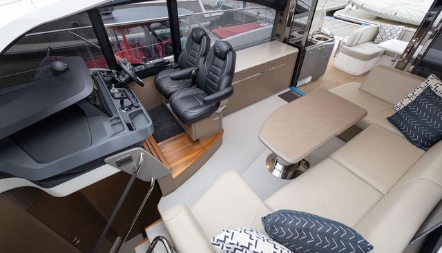 Seadoodle yacht for sale 44