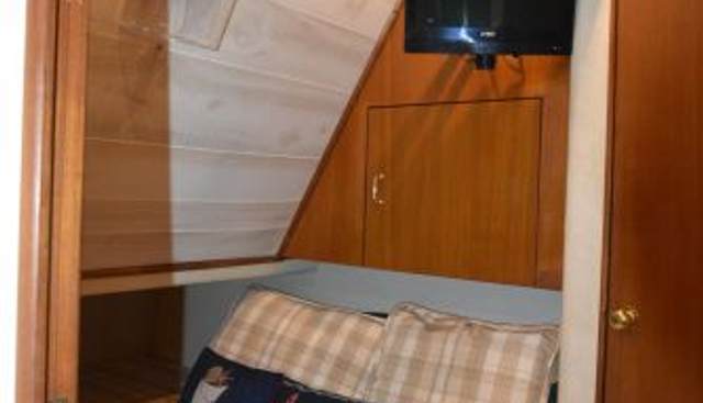 DRAM-BUOY yacht for sale 30