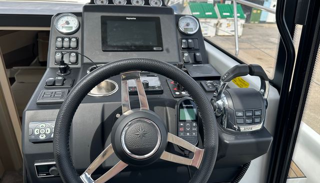 Happy Hour yacht for sale 23