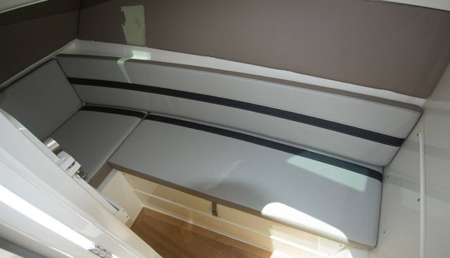 330 yacht for sale 28