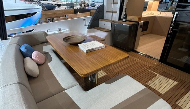 noname yacht for sale 12