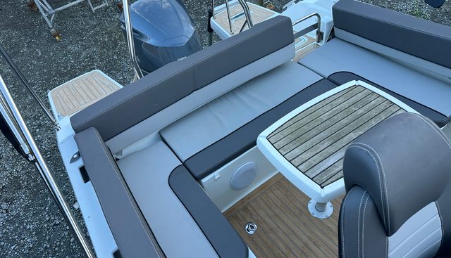 Meant 2 B yacht for sale 28