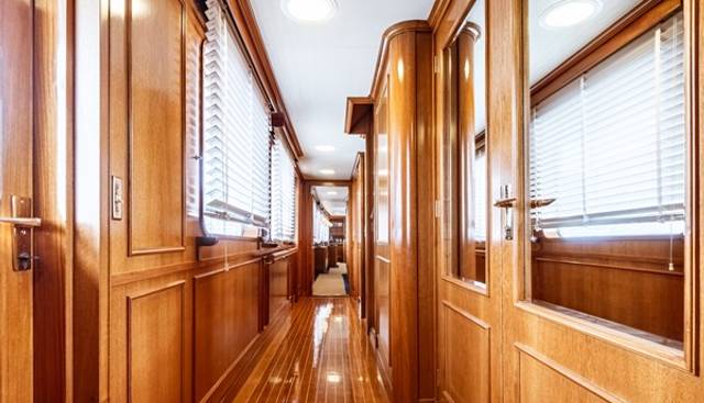 GIN TONIC yacht for sale 27