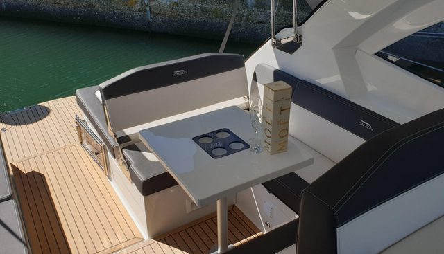 noname yacht for sale 8