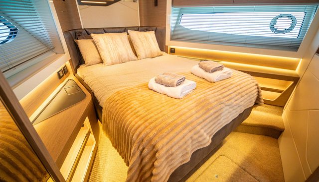 SERENITY OF LIVERPOOL yacht for sale 24