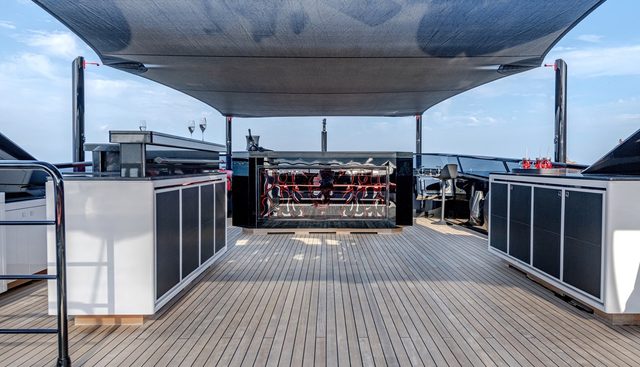 Black Legend yacht for sale 13