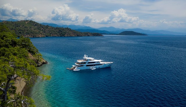 SUNRISE yacht for sale 43