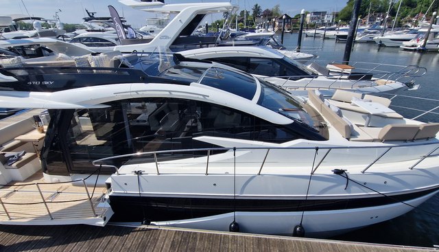 noname yacht for sale 4