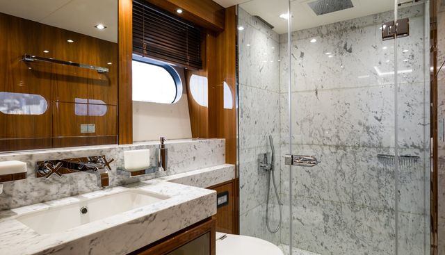 MERCY OCEANS yacht for sale 25
