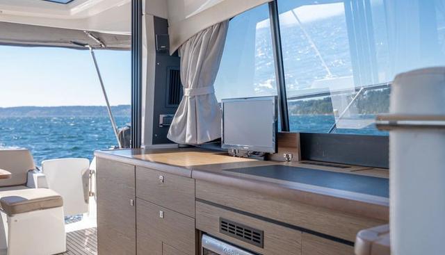 Bee's Knees yacht for sale 24
