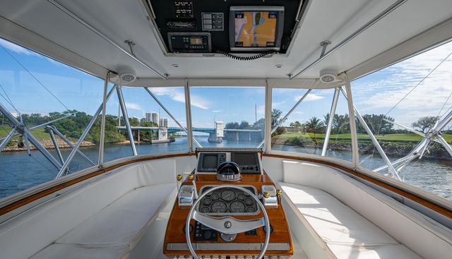 ABLE HAND yacht for sale 12