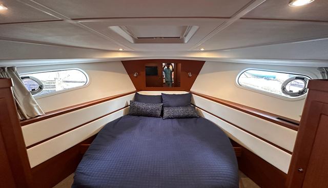 Beluga yacht for sale 34