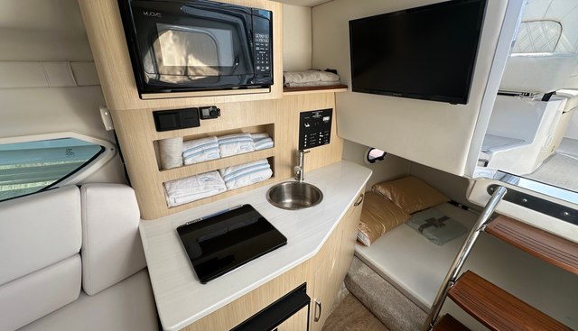 Janet yacht for sale 17