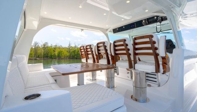 65 Estrella yacht for sale 22