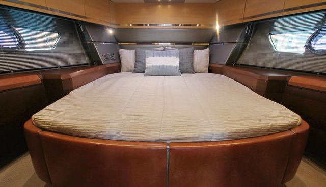 SKYFALL yacht for sale 24